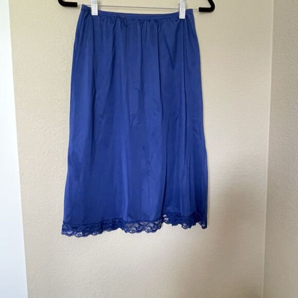 VTG Vanity Fair Half Slip Skirt Sz Med Navy Blue Lace Hem Pull-On Whimsigoth - Picture 3 of 7